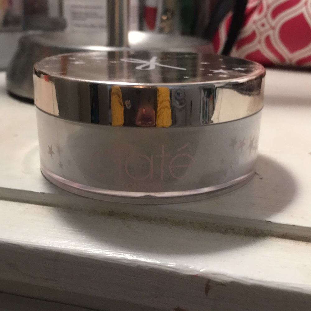 Ciate extraordinary translucent powder